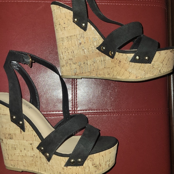 JustFab Zea Black shoes size 10 - Picture 2 of 3